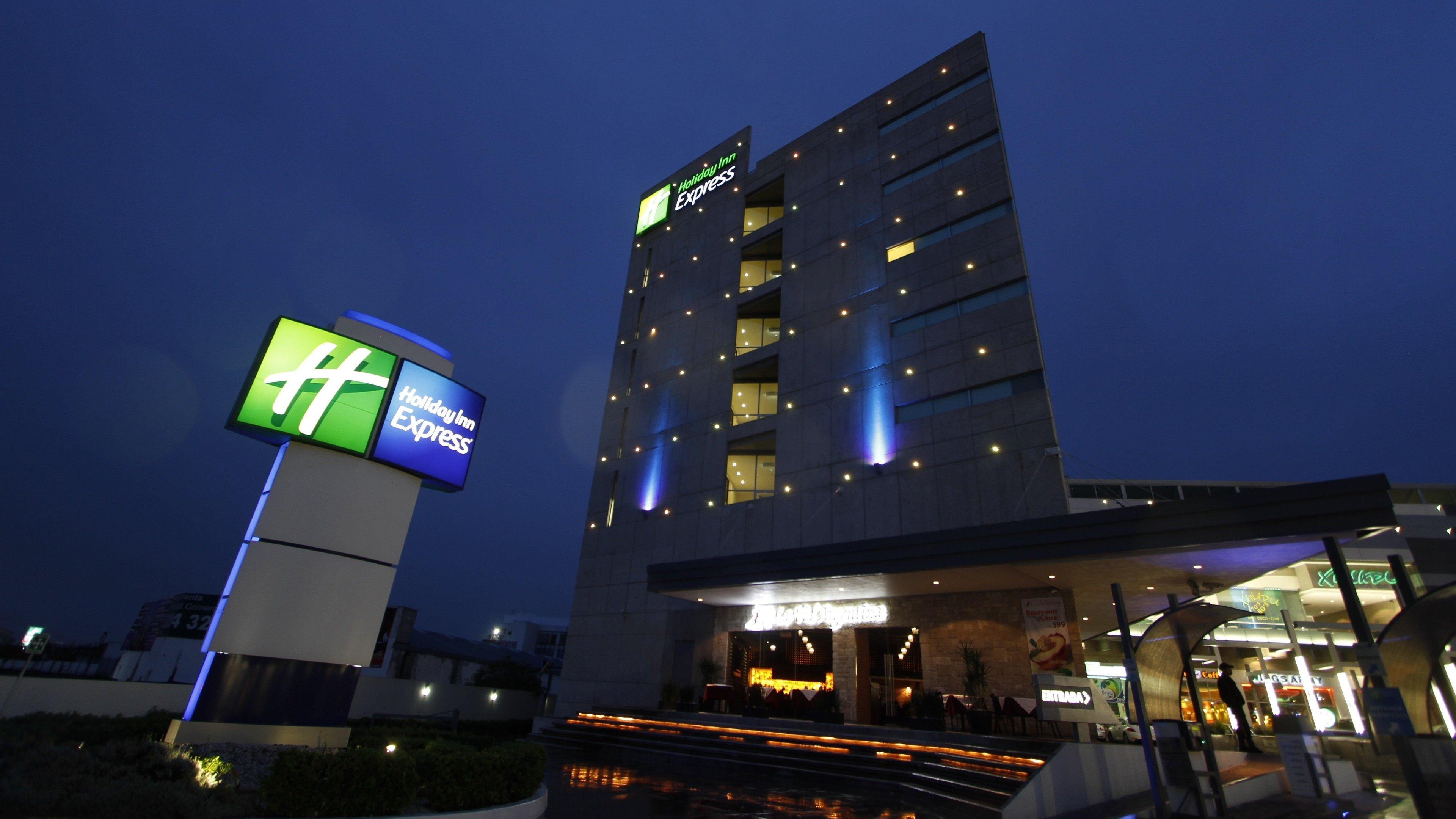 Holiday Inn Express Toluca Galerias Metepec By Ihg Ngoại thất bức ảnh